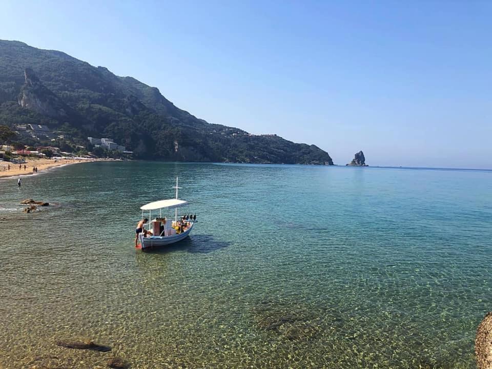 Black Rocks Family, Luxury Seafront Beach Maisonette Agios Gordios  Exterior foto